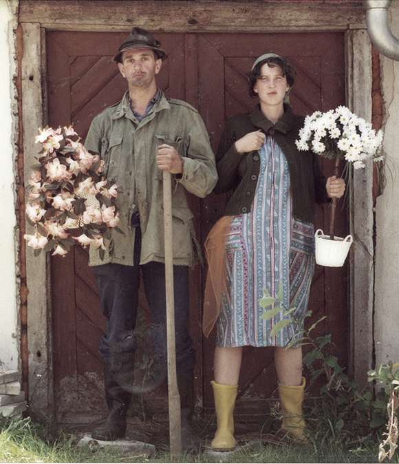 Kooperation mit Agnes Keil - Aktionskunst `ich und die Blume´ 2000